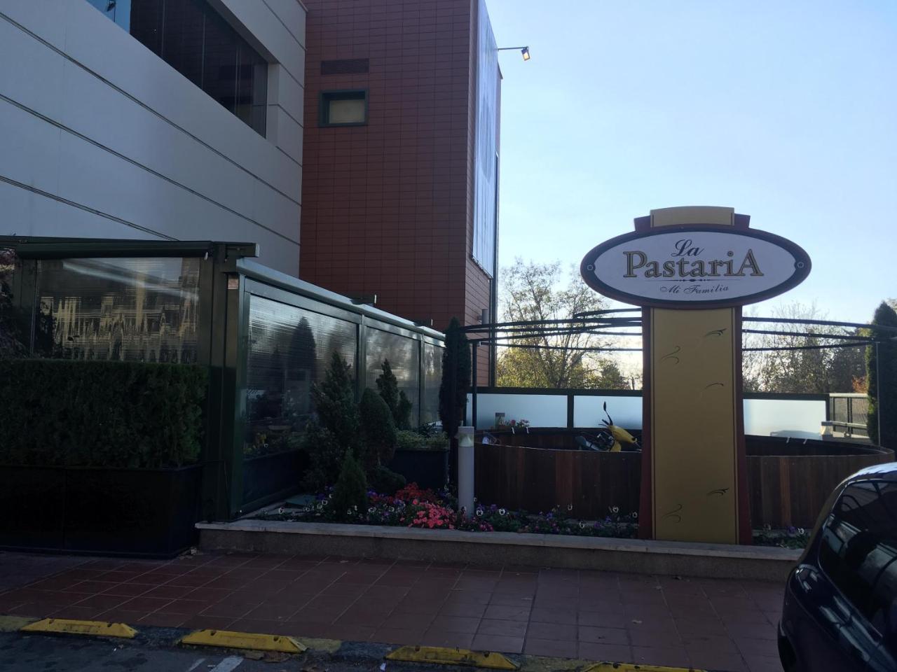 Buongiorno Garden Apartment Varna Bagian luar foto